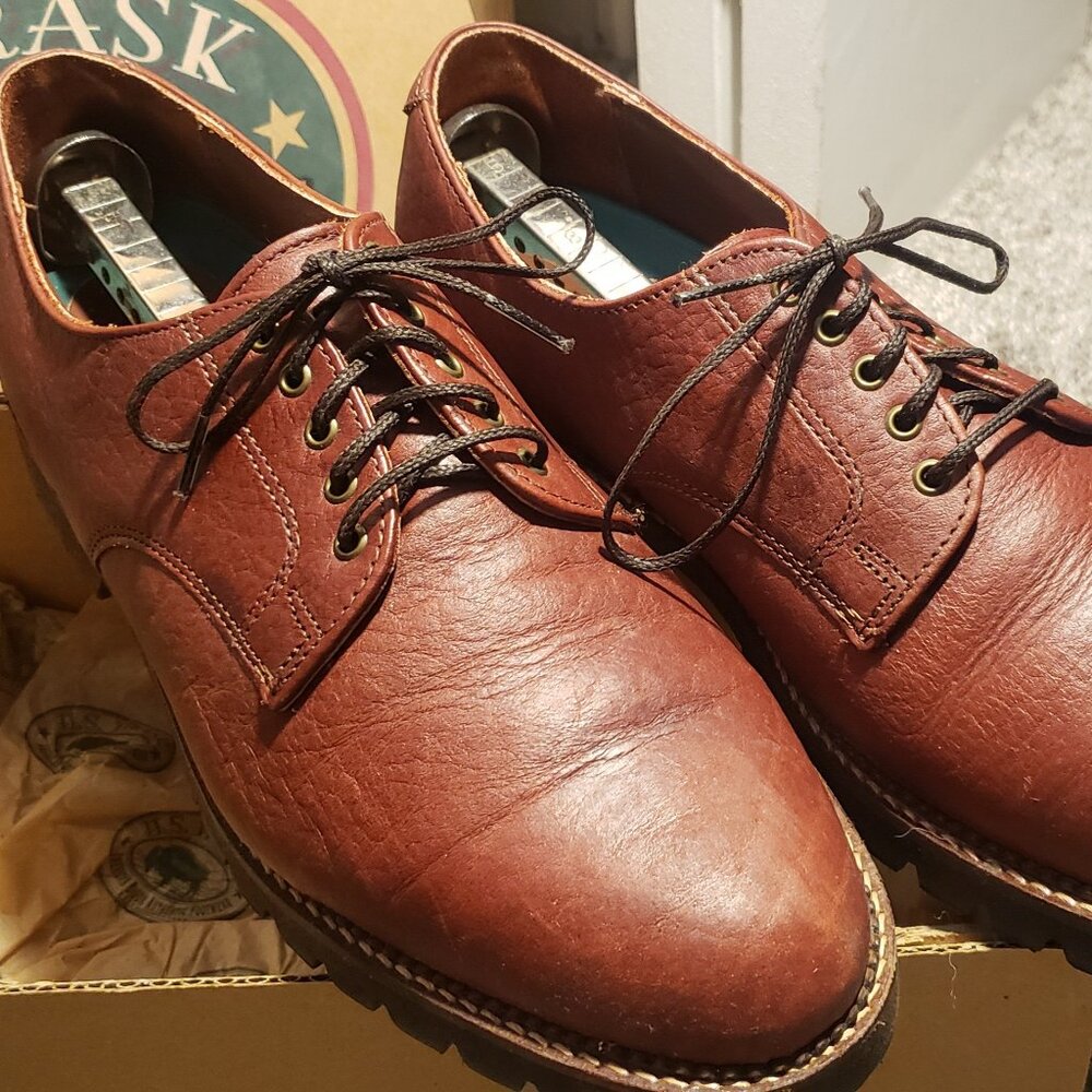 H.S. Trask Gallatin Brown Bison Leather Oxfords Size 10 1/2 M #1001 w/ Box